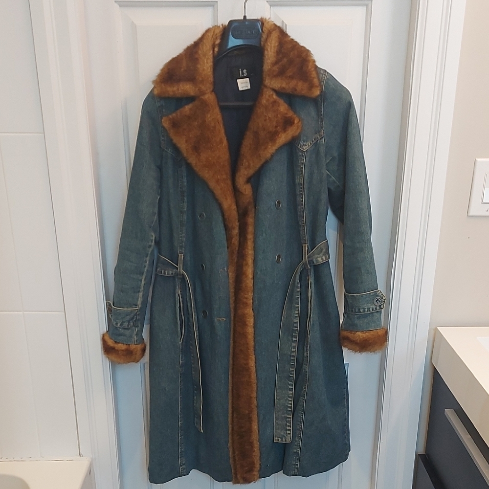 Women's Denim Coat with Brown Faux Fur